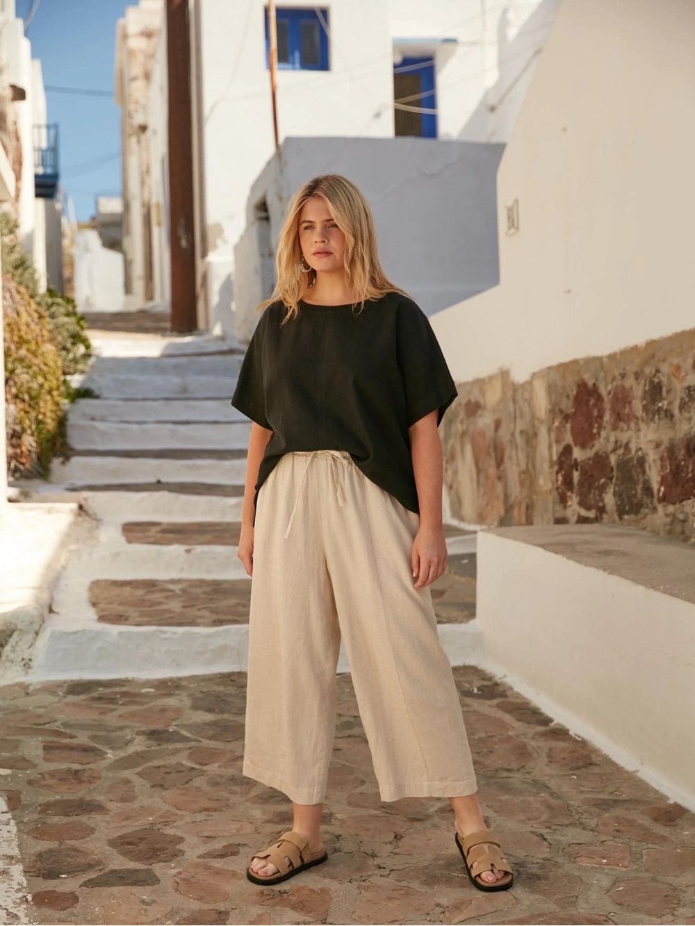 Max Studio Wide-Leg Drawstring Pants in Beige